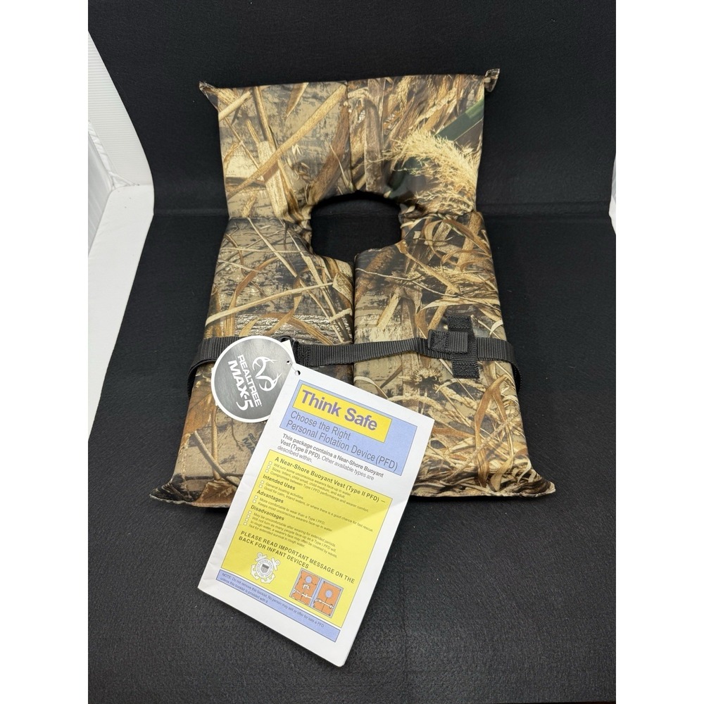 Realtree Max 5 Camo Excel Type II PFD Life Vests Set of 2 New Some Without Tags